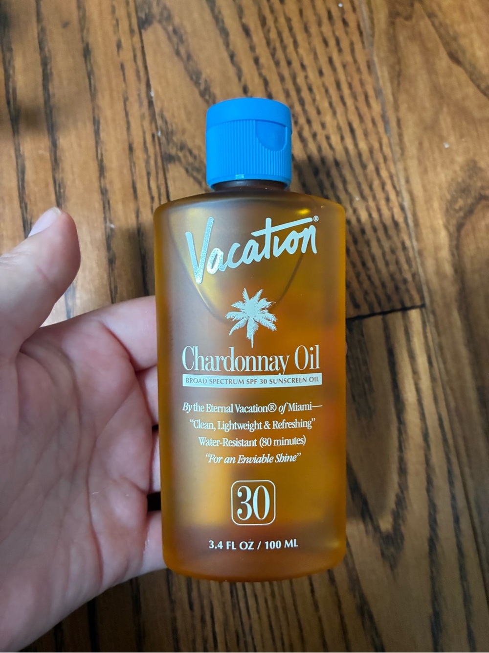 Vacation Chardonnay Oil SPF 30 100ml exp 05-2028
